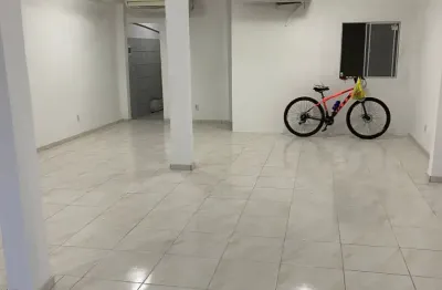 Ponto de 7x20 bem localizado no cohatrac ii px a igreja catolica e o viva