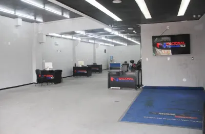 Alugo predio comercial com terreo mais 3 andares e elevador px a feira do maiobao est de ribamar