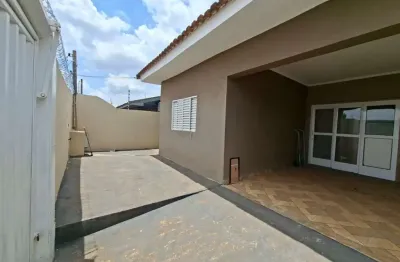 Casa para venda, jardim das oliveiras, 3 dormitórios, 1 suíte, 2 banheiros, 2 vagas