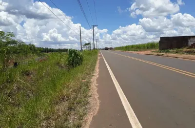 Terreno comercial à venda na Rodovia Assis Chateaubriand Km 174,8, 174, Zona Rural, Guapiaçu