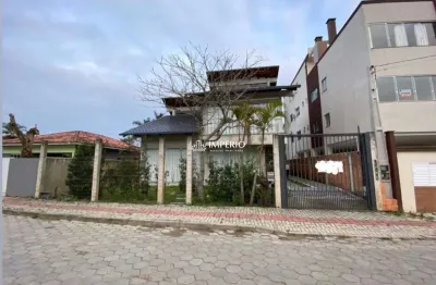 Casa com 2 quartos à venda na Rua Beija Flor, 1051, Bombas, Bombinhas
