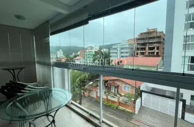 Excelente apartamento com 3 quartos sendo 2 suítes em Bombas