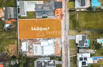 Terreno à Venda no Condomínio Fechado Chácara Flora em Itapema SC