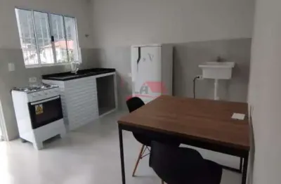 Kitnet / stúdio para alugar no ipiranga, caraguatatuba  por r$ 1.450