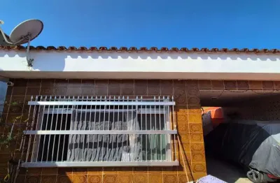 Casa para venda em itanhaém, gaivota, 2 dormitórios, 2 banheiros, 3 vagas