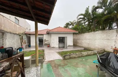 Casa para venda em itanhaém, praia dos sonhos, 6 dormitórios, 1 suíte, 3 banheiros, 4 vagas