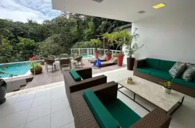 Casa à venda alphaville i salvador r$ 5.000.000,00, quatro suítes, 3 closets, sala ampla com pé direito duplo, piscina, espaço gourmet!