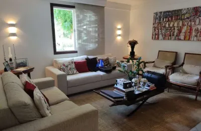 Casa à venda condomínio quatro rodas r$ 1.680.000,00 espaço gourmet, 4/4 sendo 3 suítes, jardim com gazebo, quintal, varanda.