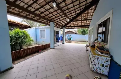 Casa à venda condomínio villa das palmeiras, horto ville piatã r$ 1.900.000,00, 4 suítes, energia fotovoltaica, jardim, armários, dependência, terreno 420 m², casa 220 m², garagem para 4 carros.