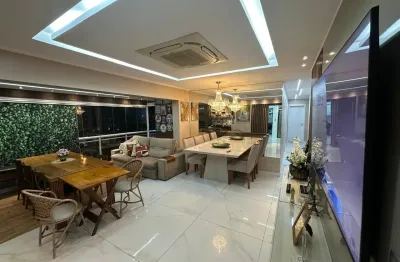 Apartamento mobiliado com 3 suítes, andar alto na batista campos