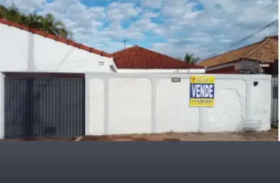 Casa com 3 quartos à venda no São Francisco, Campo Grande 