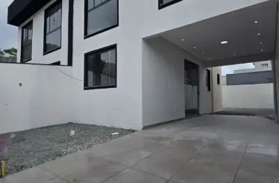 Sobrado à venda em penha com 1 quarto + 2 suítes e 3 vagas de garagem