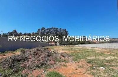 Terreno à venda no São Pedro, Juiz de Fora 