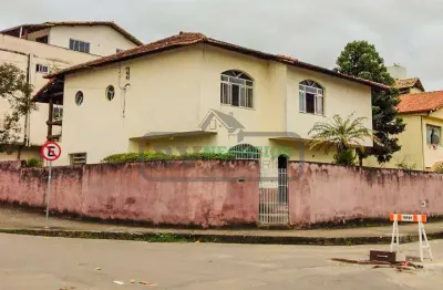 Casa para venda em juiz de fora, são pedro, 5 dormitórios, 1 suíte, 3 banheiros, 4 vagas