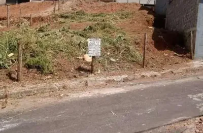Terreno à venda no São Judas Tadeu, Juiz de Fora 