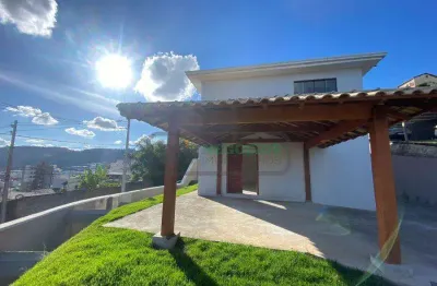 Casa para venda em juiz de fora, bom pastor, 3 dormitórios, 1 suíte, 3 banheiros, 3 vagas
