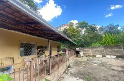 Casa para venda em juiz de fora, ipiranga, 2 dormitórios, 1 banheiro, 8 vagas