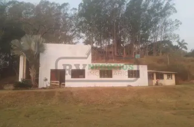 Sítio para venda em juiz de fora, grama, 3 dormitórios, 1 suíte, 1 banheiro