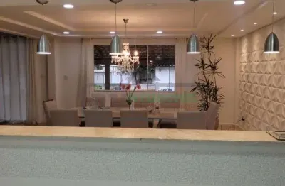 Casa alto padrão para venda em juiz de fora, previdenciários, 3 dormitórios, 1 suíte, 4 banheiros, 2 vagas