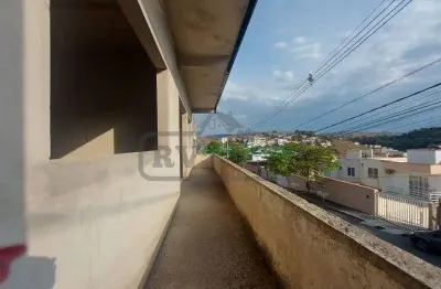 Casa para venda em juiz de fora, fontesville ii, 5 dormitórios, 1 suíte, 5 banheiros, 5 vagas