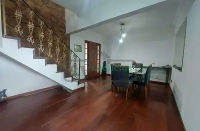 Casa para venda em juiz de fora, democrata, 3 dormitórios, 1 suíte, 3 banheiros, 2 vagas