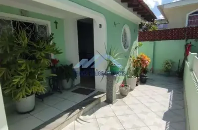 Casa com 2 quartos para alugar na Rua Vítor Alves, 1215, Campo Grande, Rio de Janeiro, 60 m2 por R$ 1.500