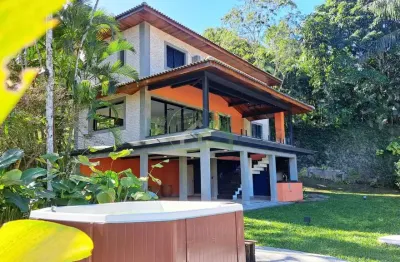 Casa com 5 quartos à venda na Praia da Lagoinha, Ubatuba 