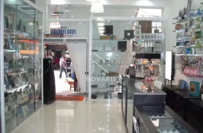 Loja e sobreloja em excelente localizaçao na regiao central