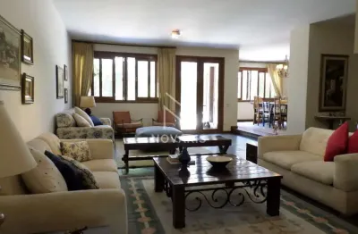 Sobrado alto padrão à venda - 3 suítes | 4 vagas | chácara monte alegre - santo amaro/sp