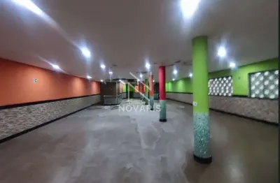 Casa comercial para alugar na Rua Alexandre Dumas, 1590, Chácara Santo Antônio, São Paulo