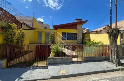 Casa térrea à venda no jardim germânia, ampla, arejada e pronta para morar, documentação ok!