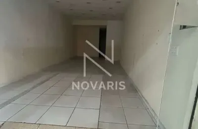 Loja, largo treze de maio,com 60m², sendo 30m² loja térrea e 30m² mezanino - santo amaro
