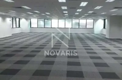 Conjunto comercial para venda ou locação próximo a Ponte Eusébio Matoso