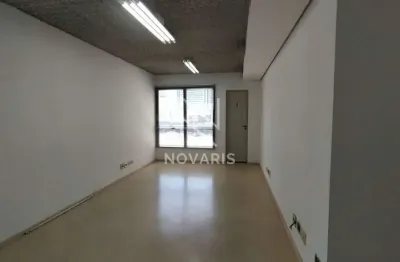 Casa comercial para alugar na Rua Américo Brasiliense, 2171, Chácara Santo Antônio, São Paulo