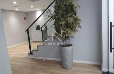 Casa comercial para alugar na Rua Canário, 539, Indianópolis, São Paulo