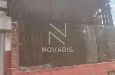 Área de 18.000 m² à venda em zona estratégica com acesso rodoviário - região em expansão.