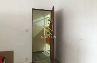 Casa comercial para alugar na Rua Capitão Tiago Luz, 113, Santo Amaro, São Paulo