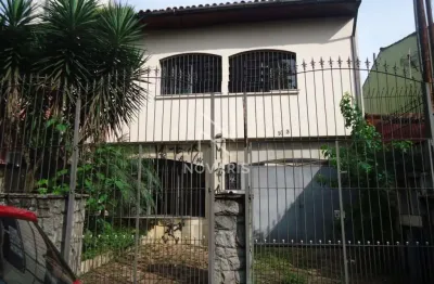Casa comercial para alugar na Rua São Benedito, 1043, Alto da Boa Vista, São Paulo