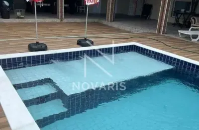 Casa térrea 223m² útil, 6 vagas, 3 dormitórios, 2 banheiros- jardim peruíbe