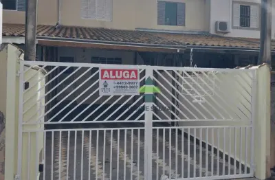 Casa com 2 quartos para alugar na Rua Fortuna, Jardim Imperial, Atibaia