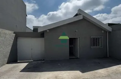 Casa comercial com 3 salas para alugar na Rua Clóvis Soares, Alvinópolis, Atibaia