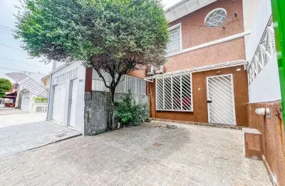 Sobrado comercial em localização privilegiada, ideal para escritórios e clínicas