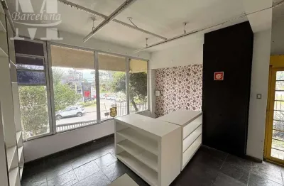 Loja térrea no bairro água verde, próximo ao angeloni e clube curitibano. quase 100m².