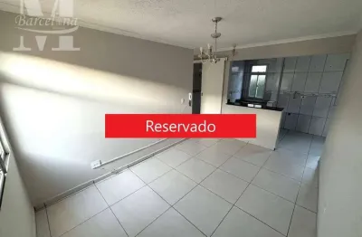 Apartamento terreo. 02 quartos. 01 vaga de garagem. perfeito estado. condominio tranquilo.