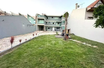Bela casa com amplo terreno em area nobre do atuba.  há  01 quadra da mascarenhas . estuda permuta.