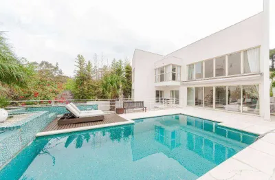 Casa alto padrão 100% mobiliada. condomínio fechado no ecoville/campo comprido. maravilhosa.