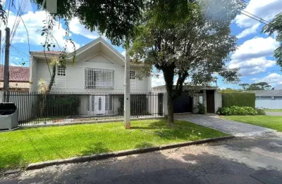 Casa residencial/comercial de esquina. terreno com 800m². muito bem construída. seminário/santa quitéria. valor em dólar (usd 460.300,00).