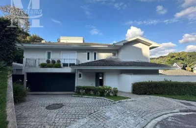 Casa alto padrão no condomínio aquarius hill, semi-mobiliada, 3 suítes, 5 minutos do shopping barigui. bairro ecoville / campo comprido. 3 vagas.