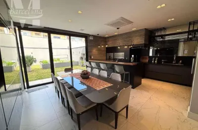 Casa de altíssimo padrão - vista alegre – vista para o parque tingui – 3 suítes – 6 vagas de garagem