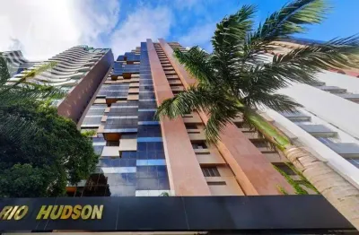 Apartamento no batel rio hudson  4 suítes varanda com churrasqueira 4 vagas